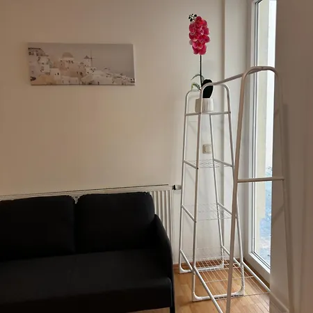 Wasserwald Cozy With 2br Линц