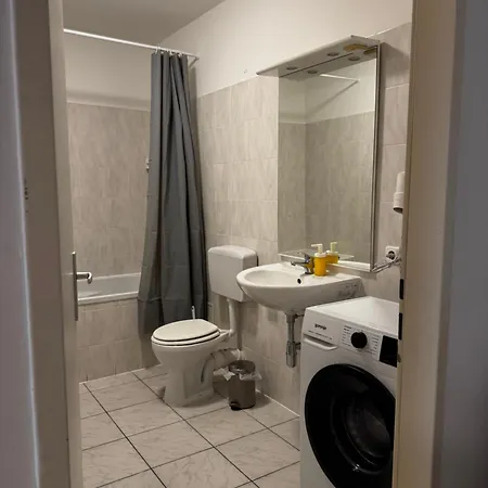 Wasserwald Cozy With 2br * 린츠